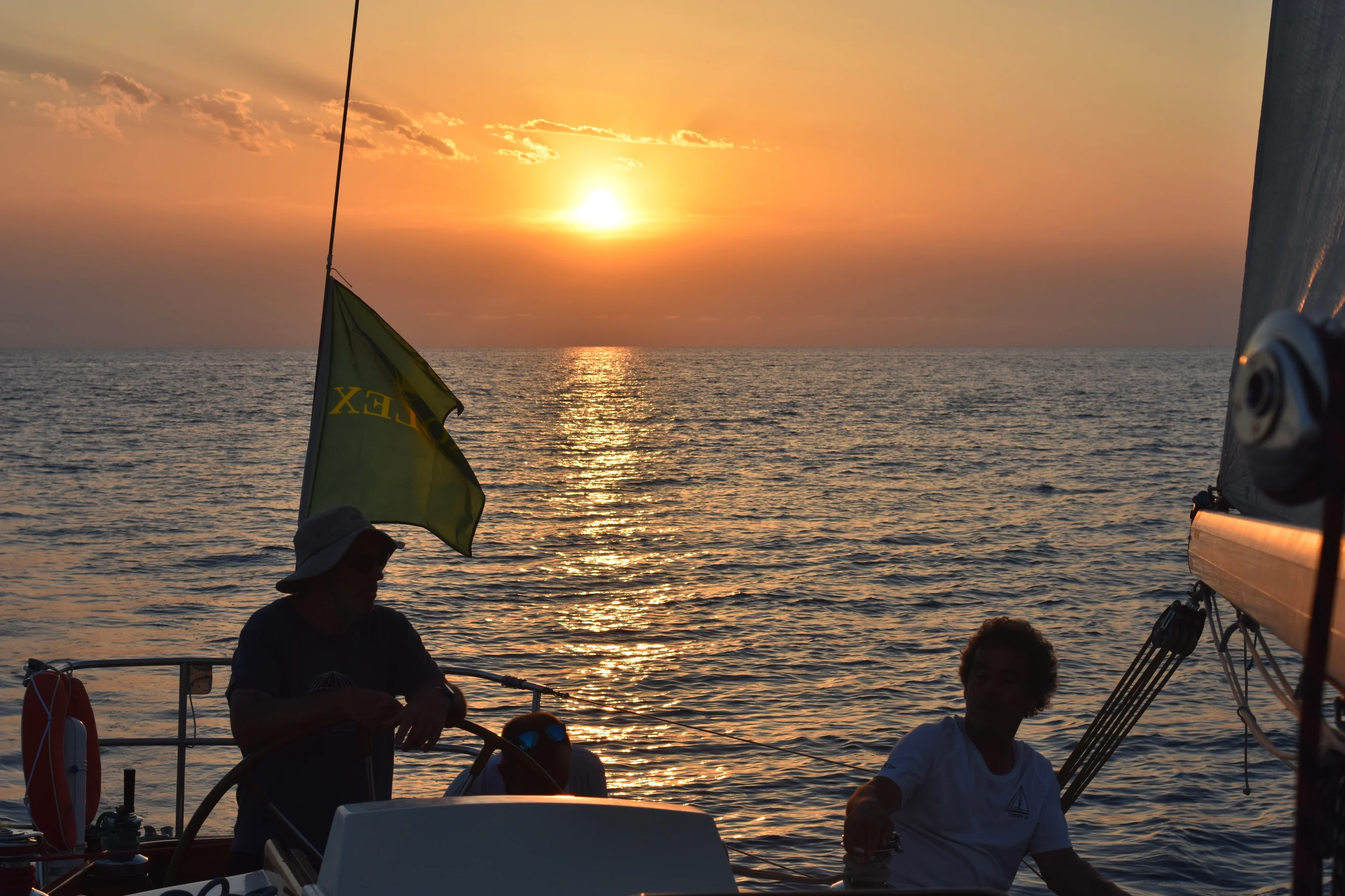 Sunset à la barre — équipage Izenah
